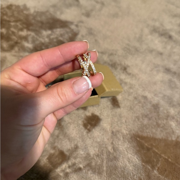 FAIRY COUPLE Women's 18K Rose Gold Plated Wide Band Ring Size 8 - Picture 6 of 7